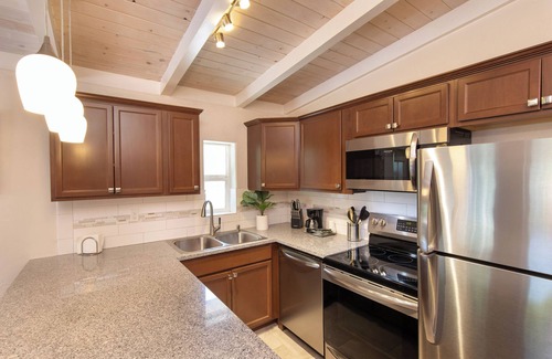 Basalt Hotel | Relaxing Stay at Aspenalt Lodge with Spa & Family Amenities