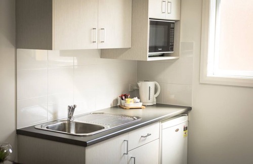 Mayfield Hotel | Eco-Friendly Stay at Aspire Mayfield with Breakfast Included
