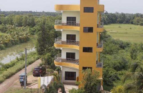 Diamond Harbour Hotel | Pet-Friendly Aspiring Resort with Oceanfront Views