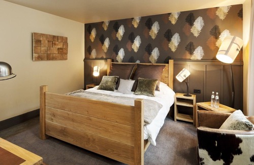 Sint-Pieters-Woluwe Hotel | Relaxing Retreat at Aspria Royal La Rasante - 4 Star Escape