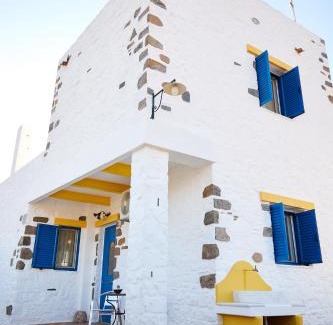 Volissos House | Family-Friendly Aspros Pyrgos with 9.3/10 Guest Rating