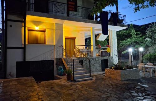 Asprovalta House | Discover Asprovalta Beach Apartment: Rated 9.9, Family-Friendly