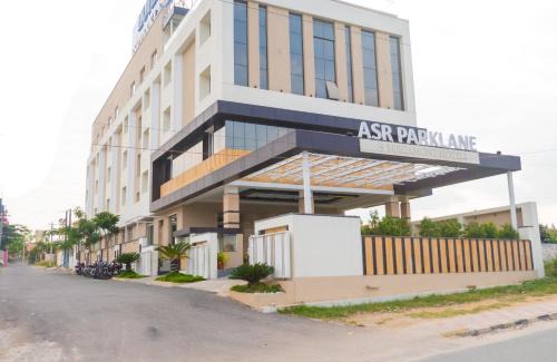 Hosur Hotel | Discover ASR Parklane: Family-Friendly with Breakfast Included