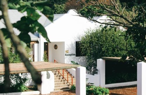 Kareedouw Cabin | Enchanting Assegaaibosch Country Lodge with Ocean Views