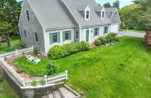 East Orleans House | Family-Friendly Getaway Near Association Beach