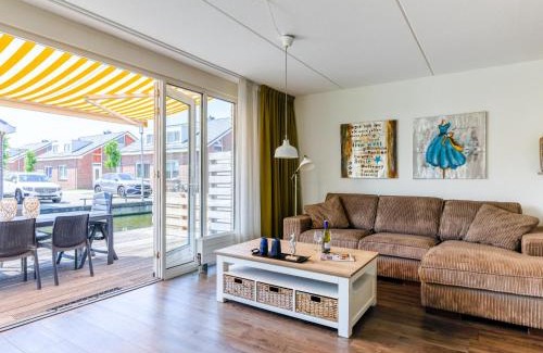 Municipality of Uitgeest House | Experience Oceanfront Relaxation at Assum Great Hotel
