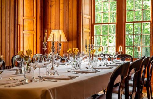 Evanton Villa | Exclusive 5-Star Getaway at Assynt House for Families