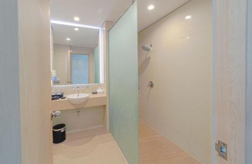 West Cirebon Hotel | Discover ASTON Cirebon Hotel: Pool, Spa & High Ratings