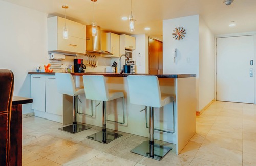 Oranjestad-West Condo | Top Floor View Condo at Eagle Beach with Oceanfront Luxury