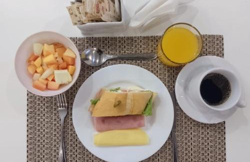 Bauru Hotel | Ideal Astor Hotel: Family-Friendly with Great Amenities