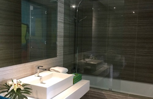 Boracay Island Hotel | Discover Astoria Current: 5-Star Haven with Pool & Dining