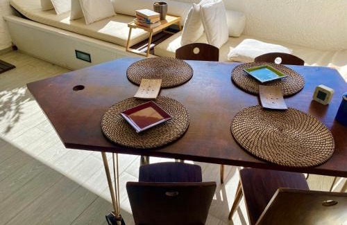 Cugnana Verde Apartment | Experience Astra Cinematic House with Ocean View & Pool