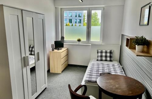Załeze Apartment | Discover Astra Katowice: Family-Friendly Aparthotel Stay