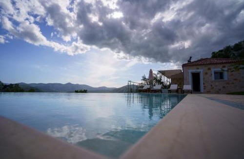 Souli Villa | Explore Astrali Stone Villas: 4-Star Oceanfront Escape