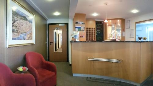 Walldorf Hotel | Relax at Astralis Hotel Domizil: Pet-Friendly & Spa Retreat