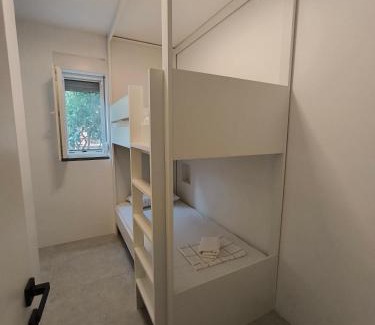 Okrug Donji Apartment | Oceanfront Astramaris Apartments with Hot Tub & Family Fun