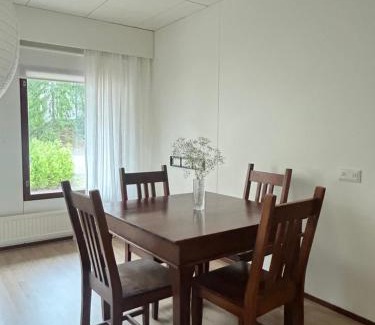 Vantaa Apartment | Convenient Airport Retreat with Child-Friendly Amenities