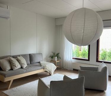 Vantaa Apartment | Convenient Airport Retreat with Child-Friendly Amenities
