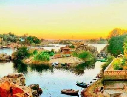Aswan Boat Rental | Experience Aswan: Family-Friendly Hotel with Pool Access