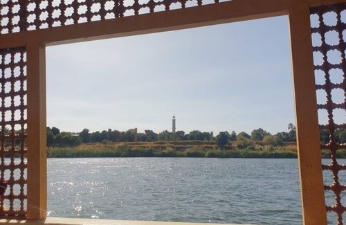 Aswan House | Relax at Aswan Nile Felucca Hotel with Pool & Hot Tub