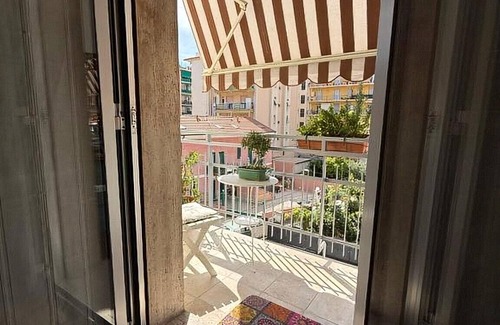 Ventimiglia Apartment | At 200 meters from the beach, comfortable and cozy family accommodation.