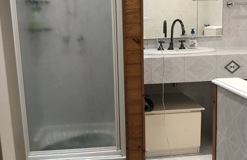 Bagni San Filippo Apartment | Family-Friendly Retreat at Ale's House with Kitchen Access