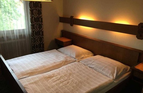 Bad Goisern House | Experience Comfort at Metzgerwirt VIEH HELI Double Room