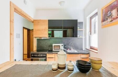 Bad Goisern Apartment | Charming Apartment with Balcony Near Hallstatt Awaits You