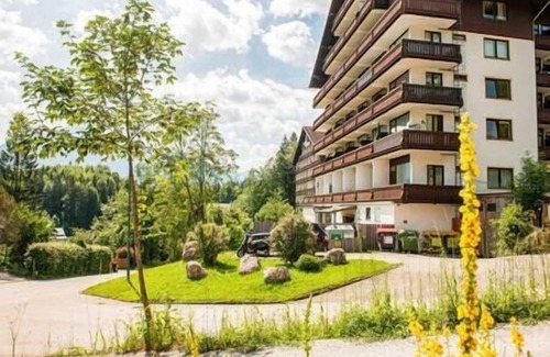 Bad Goisern Apartment | Charming Apartment with Balcony Near Hallstatt Awaits You