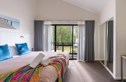 Margaret River Apartment | Relax at Forest Stay: Child-Friendly Retreat with 9.6 Rating