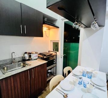 Muntinlupa Apartment | Cozy Condo with Free Pool Access for Families and Pets
