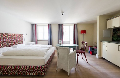 Sud Hotel | Experience Nature's Embrace in a Cozy Retreat