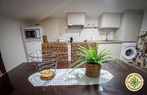 Torre de Don Miguel Apartment | Inviting Stay at la Abuela Antonia-El Gurugú - Family Friendly