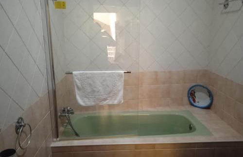 Losar de la Vera Apartment | Pet and Child Friendly Retreat at La Viñuela, Rated 8/10