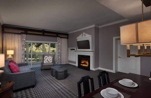 Williamsburg Resort | at Marriott's Manor Club at Ford's Colony Studio