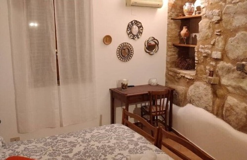 Tindari Apartment | Relax at Peppino's House with Ocean Views in Villa Greco