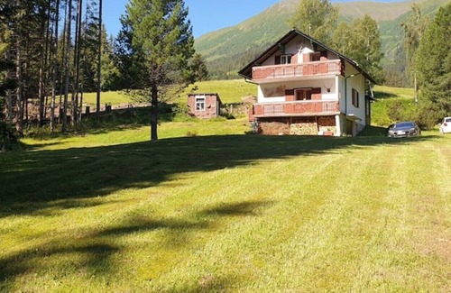 Sankt Johann am Tauern Apartment | Holiday house - Gamskogelblick - like on the Alm, quiet location