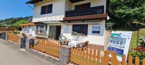 Sankt Michael in Obersteiermark Apartment | Perfect Retreat: aNNa's Cozy Home near RedBull Ring