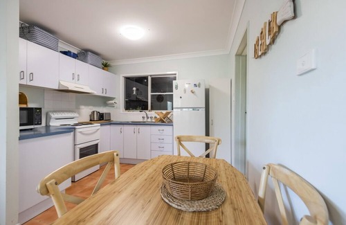 Brooms Head Apartment | Pet-Friendly Getaway at The Beach: Unwind and Relax