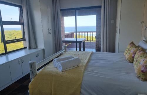 Oyster Bay House | Oceanfront Retreat at the Beach - Guest Rated 9.5/10