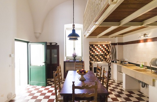 Poggiardo House | Discover Salento: Beachside Retreat in Ancient Village