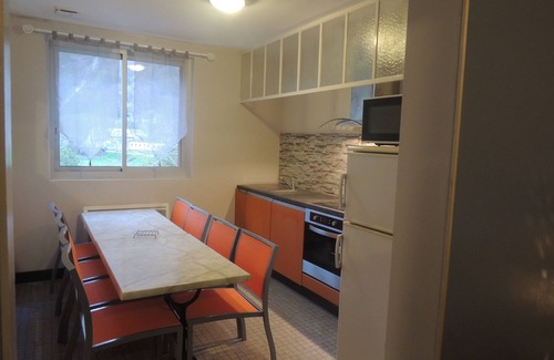 Gavarnie-Gedre Apartment | Mountain View Retreat at Circus Gavarnie, Ideal for Families