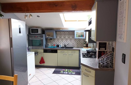 Saint-Jean-de-Maurienne Apartment | Mountain-View Retreat with Family-Friendly Amenities