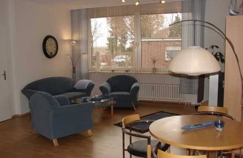 Mittelnkirchen Apartment | Experience Hamburg: Poolside Retreat in the Old Country