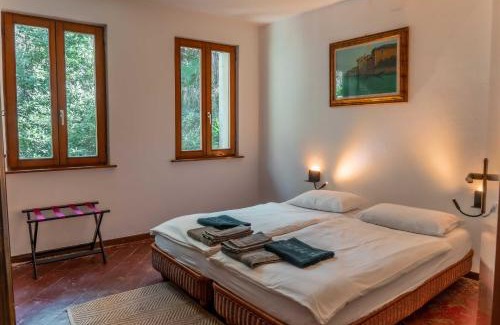 Colmegna Apartment | At the Lake