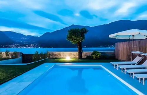 Lezzeno Villa | Serene Lakeside Retreat in Lezzeno, Near Lake Como