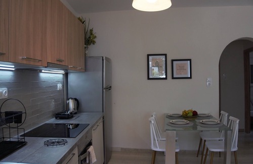 Orne Apartment | Relax at Atalia Apartment in Beautiful Orne Crete