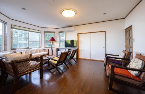 Atami House | Explore 山海天: Child-Friendly Hot Spring Villa for 10 Guests
