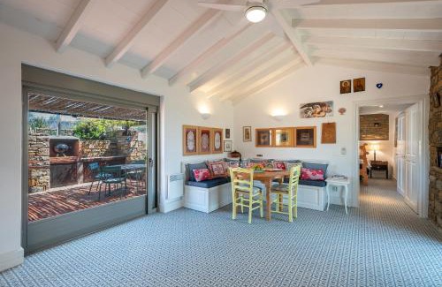 Mirina House | Discover ATARAXIA at Saravari Beach - Pet Friendly Retreat