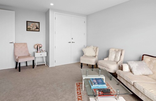 Atawhai House | Atawhai Waterfront Views - Nelson Holiday Unit